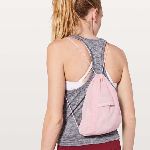 Lululemon Pack Light 1/2 Zip Pullover Petals - Pit-to-Pit: 18.5" - Picture 4 of 16